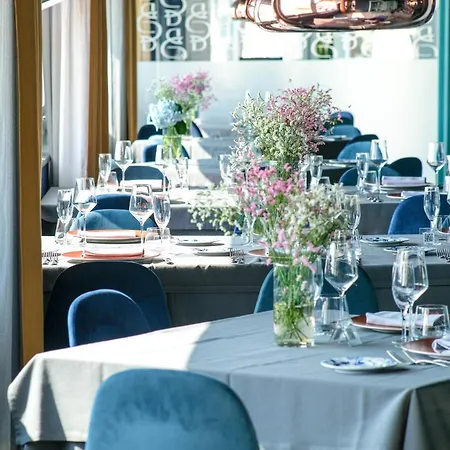 Aragonese Hotel *