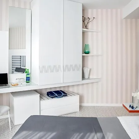 Aragonese Hotel Monte di Procida